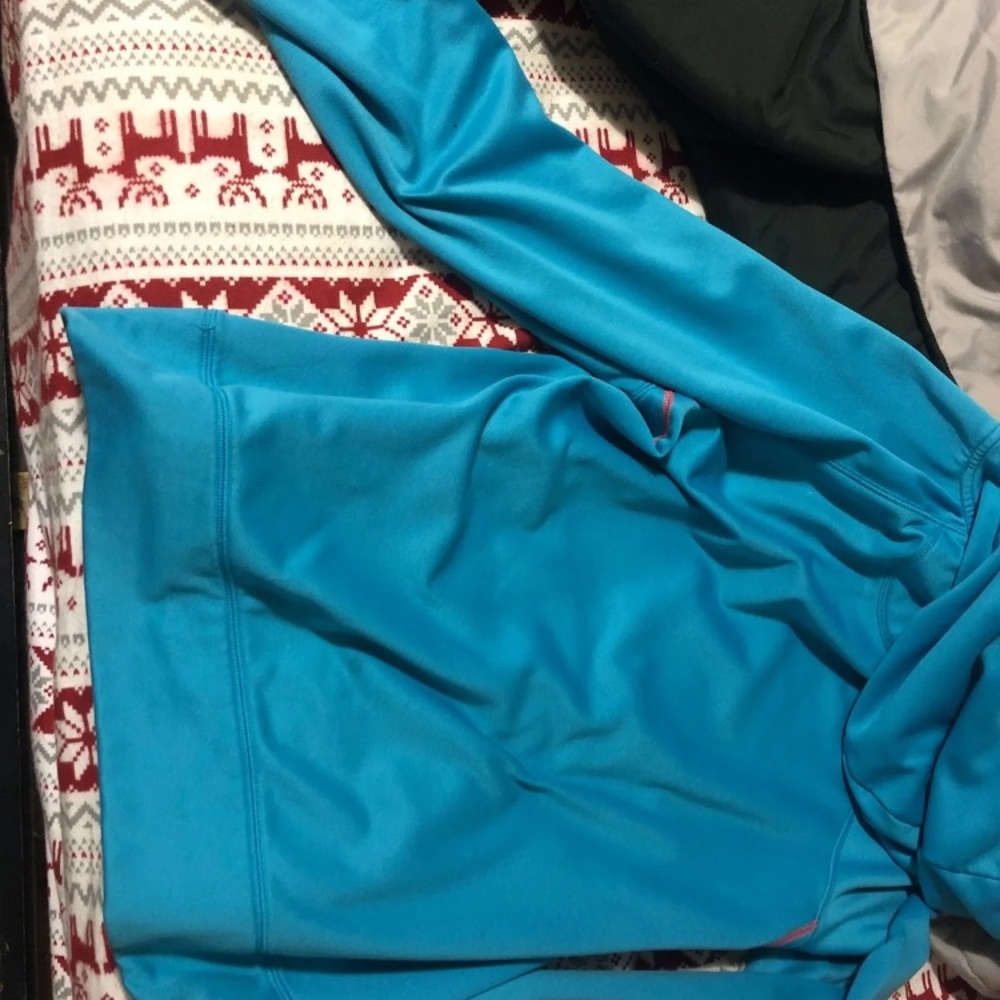 champion woman’s hoodie